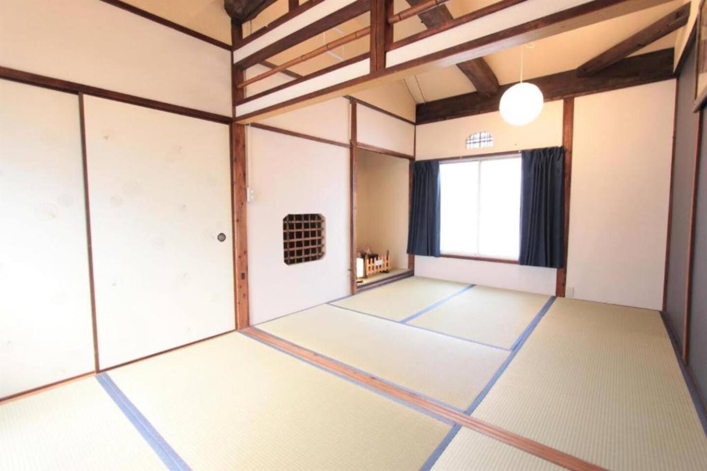Sunrise House 桃谷 Pousada Osaka